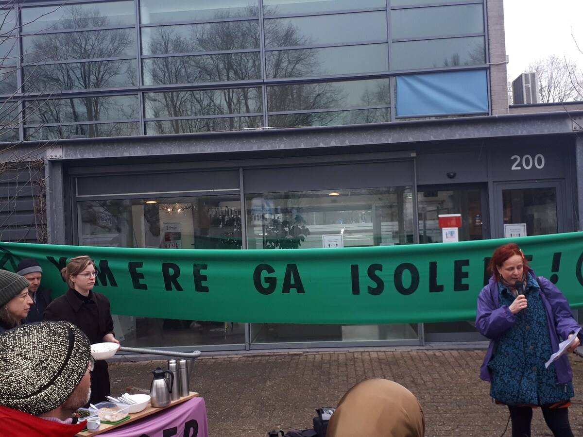 Het Parool: Huurders Van der Pekbuurt boos over slechte isolatie: ‘Zet de kachel vaak maar uit’